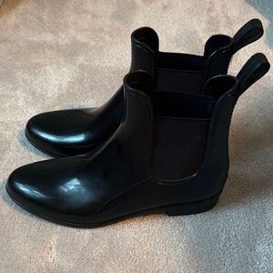 Sam Edelman Chelsea Rubber Rain Boots